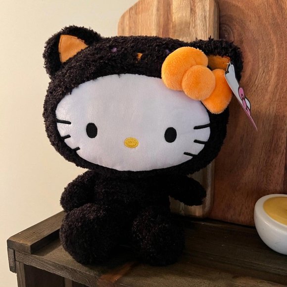 Hello Kitty | Toys | Hello Kitty Plush Halloween Cracker Barrel